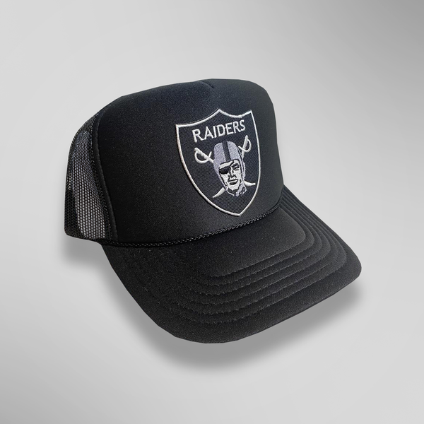 Oakland Raiders Trucker Hat